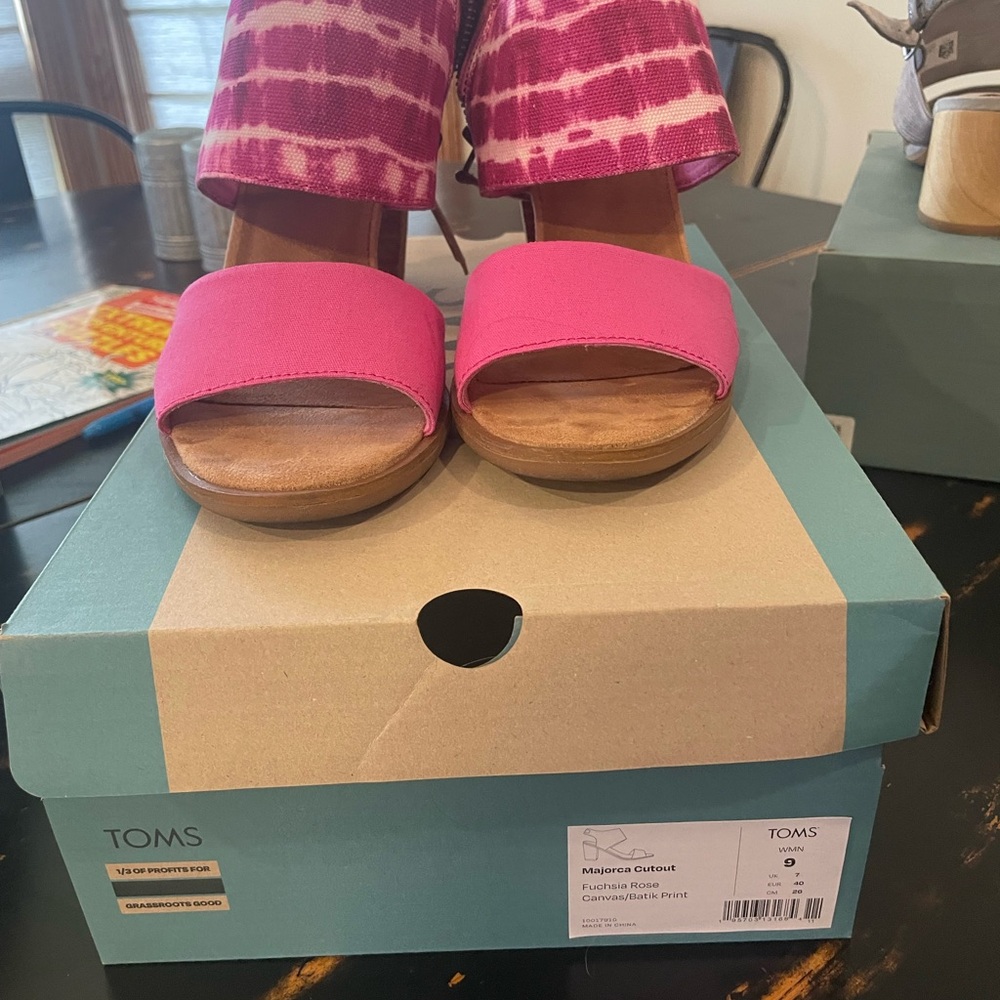 TOMS Women's Majorca Cutout Sandals - Pink